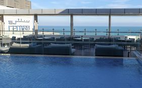 سنترو الكورنيش الخبر من روتانا